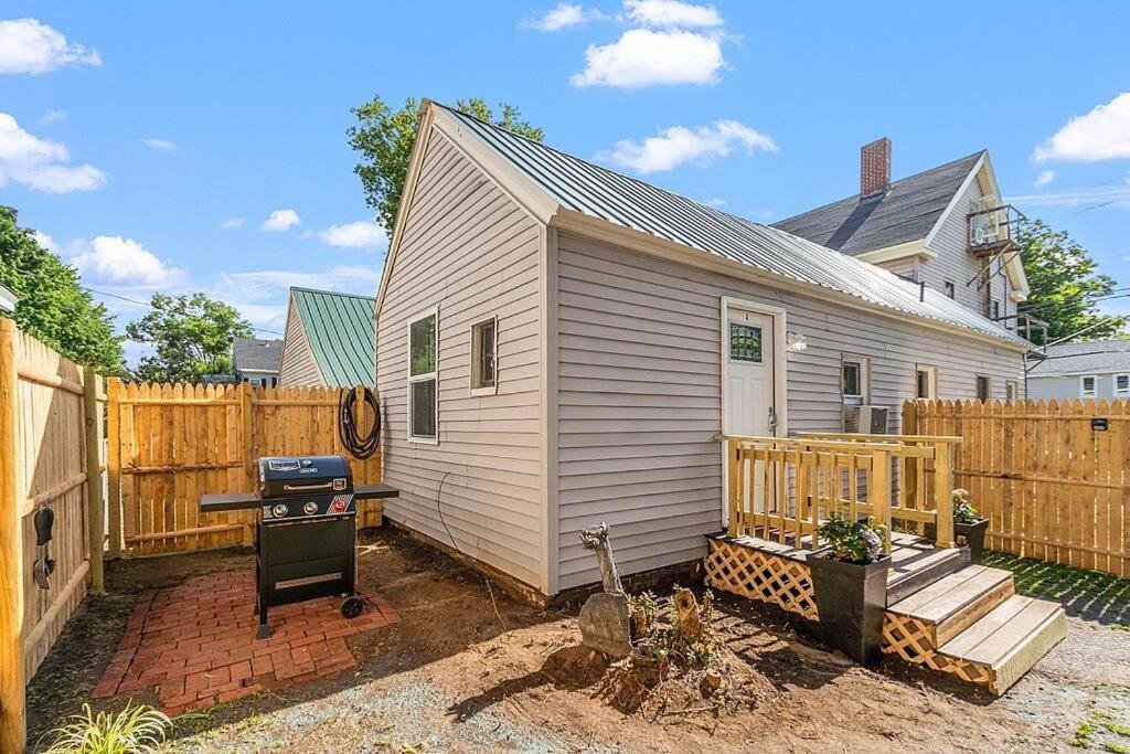New!! Lovely Unit W/ Private Hot Tub And Patio! Laconia Eksteriør billede